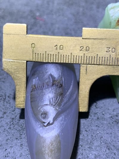 精美亚光高玉化天眼纹巴西玛瑙手工俏色巧雕富贵有鱼吊坠（把件）一个！ 精美亚光高玉化天眼纹巴西玛瑙手工俏色巧雕富贵有鱼吊坠（把件）一个！