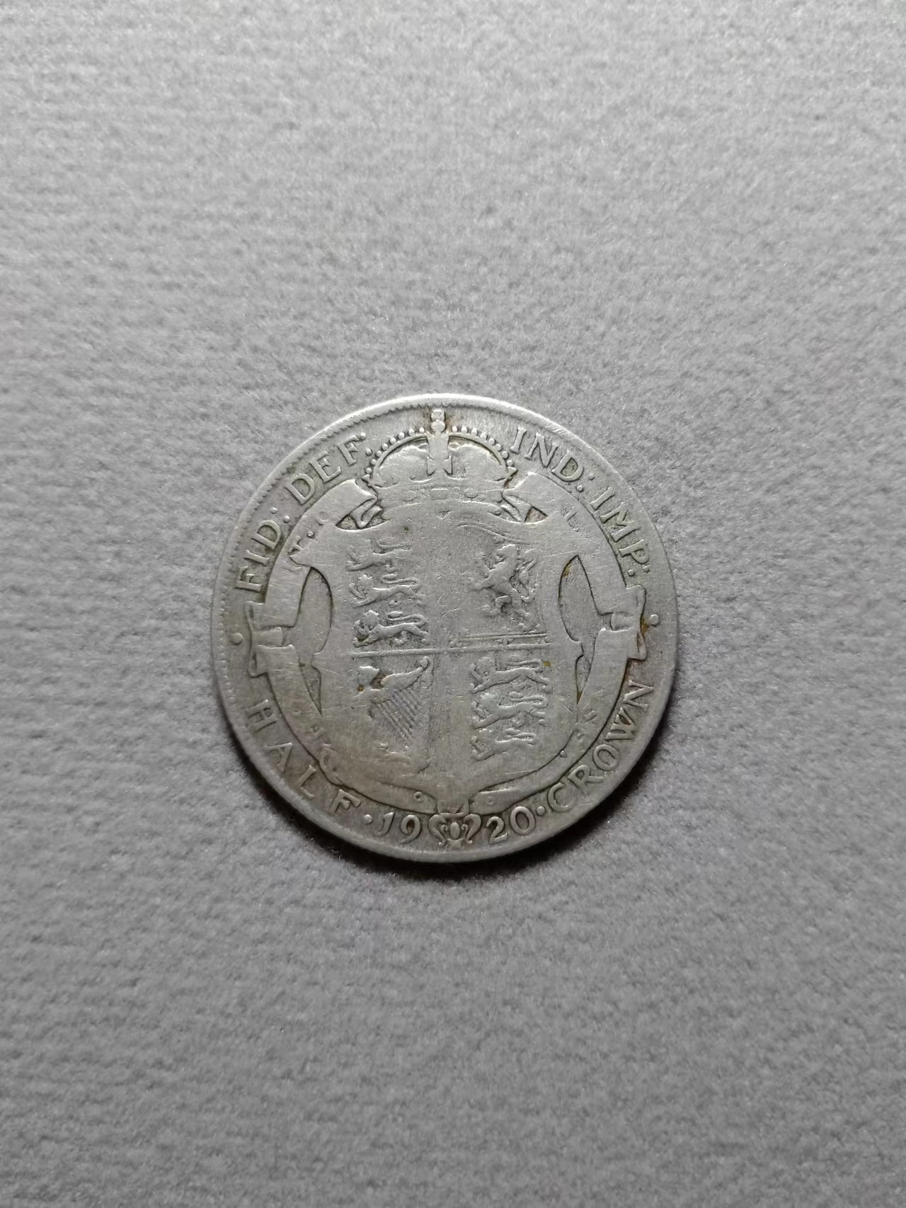 11.26散币场(无押金，全场50包邮，偏远地区除外) 英国半克朗大银币，11克