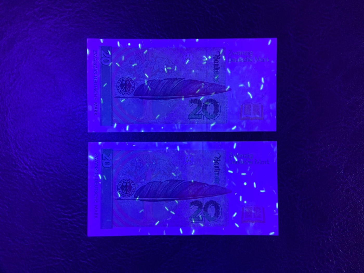 收藏联盟Quantum Auction 第306期拍卖  德国联邦1991年20马克2张 品相UNC-到AU