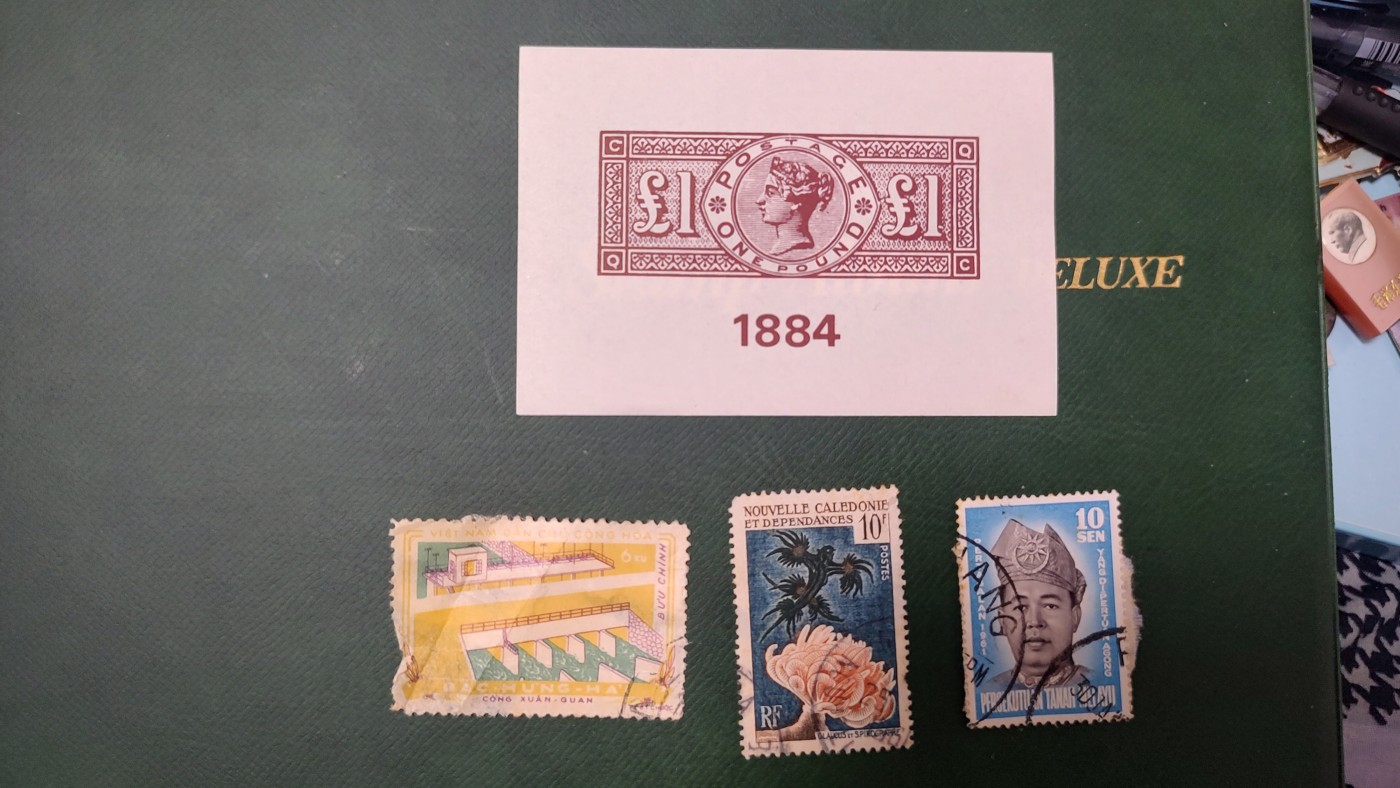 一月邮币社第九期拍卖国际邮票专场 老票新版和信销