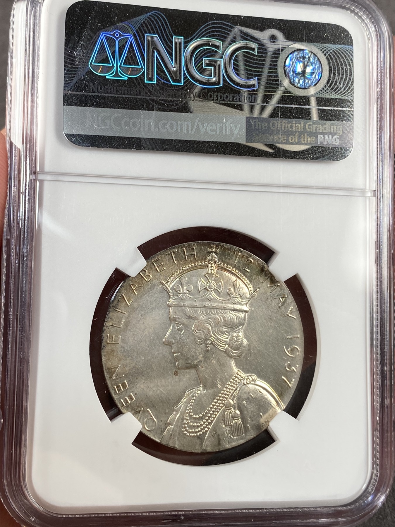 【北京钱博会拍卖周】万国钱币拍卖第020期 NGC MS63 1936年英国乔治六世加冕纪念银章 原盒幻蓝彩