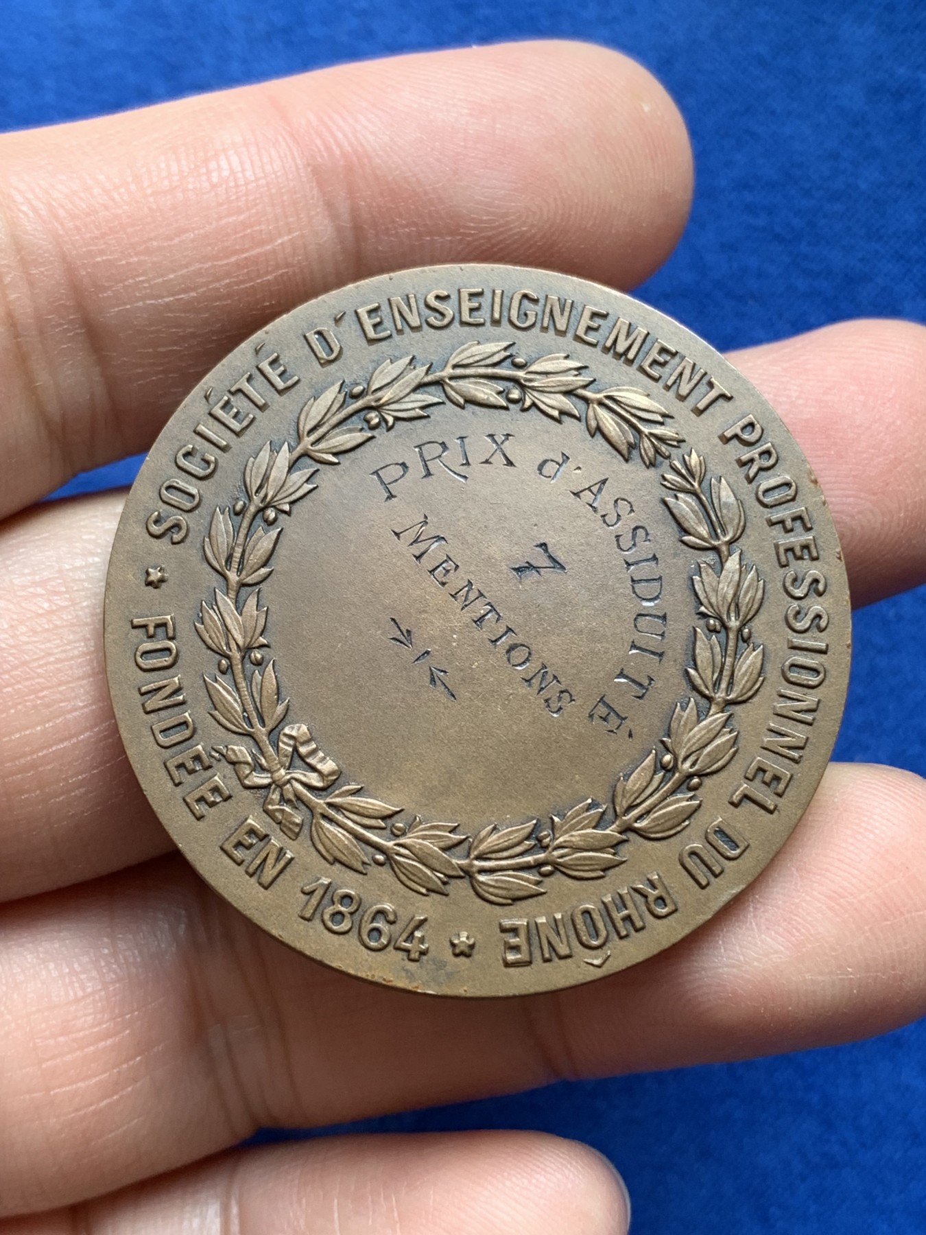 《竞宝斋》第218场-周日，周一 2场 (全场包邮) 两枚一组 法国天使银章（40.6mm 34.5g 丰饶角银标）+铜章（41mm 39.3g 丰饶角铜标），统计学纪念