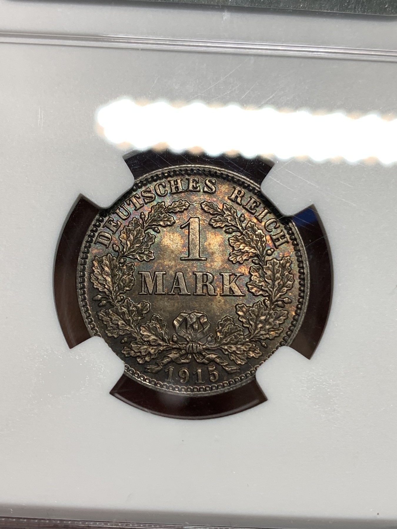 《竞宝斋》第218场-周日，周一 2场 (全场包邮) NGC-MS63 德国1915年1马克银币，一面强车轮黄油转光，一面酱彩深包浆，绝对严评不止这个分数