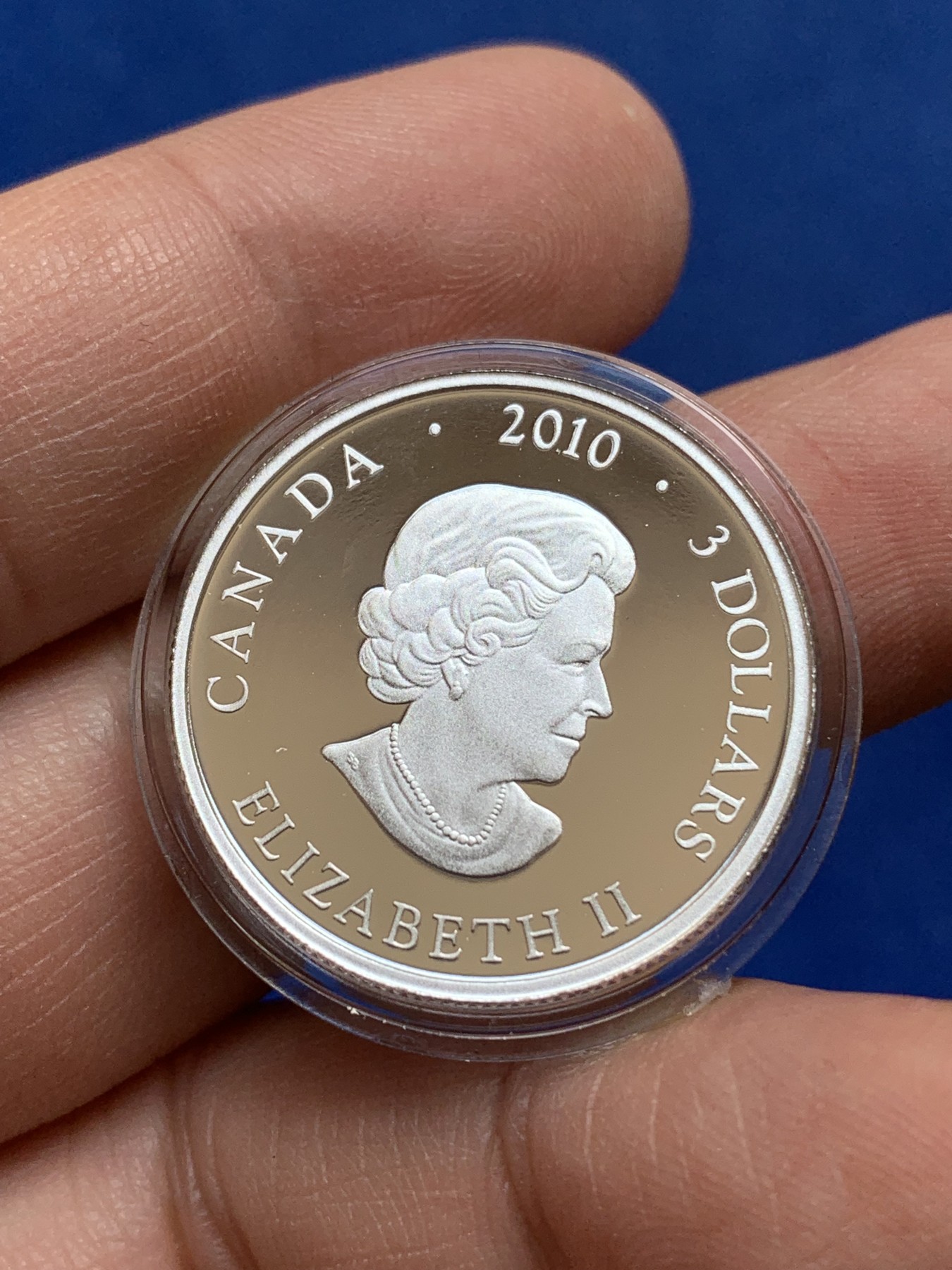 《竞宝斋》第218场-周日，周一 2场 (全场包邮) 原盒带证书proof加拿大双色镀金双鱼银币