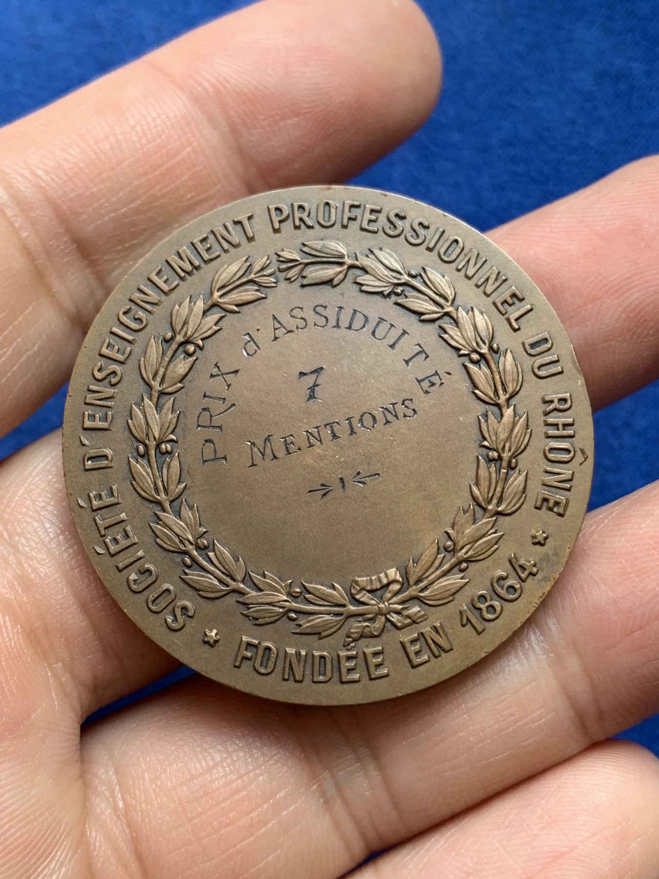 《竞宝斋》第218场-周日，周一 2场 (全场包邮) 两枚一组 法国天使银章（40.6mm 34.5g 丰饶角银标）+铜章（41mm 39.3g 丰饶角铜标），统计学纪念