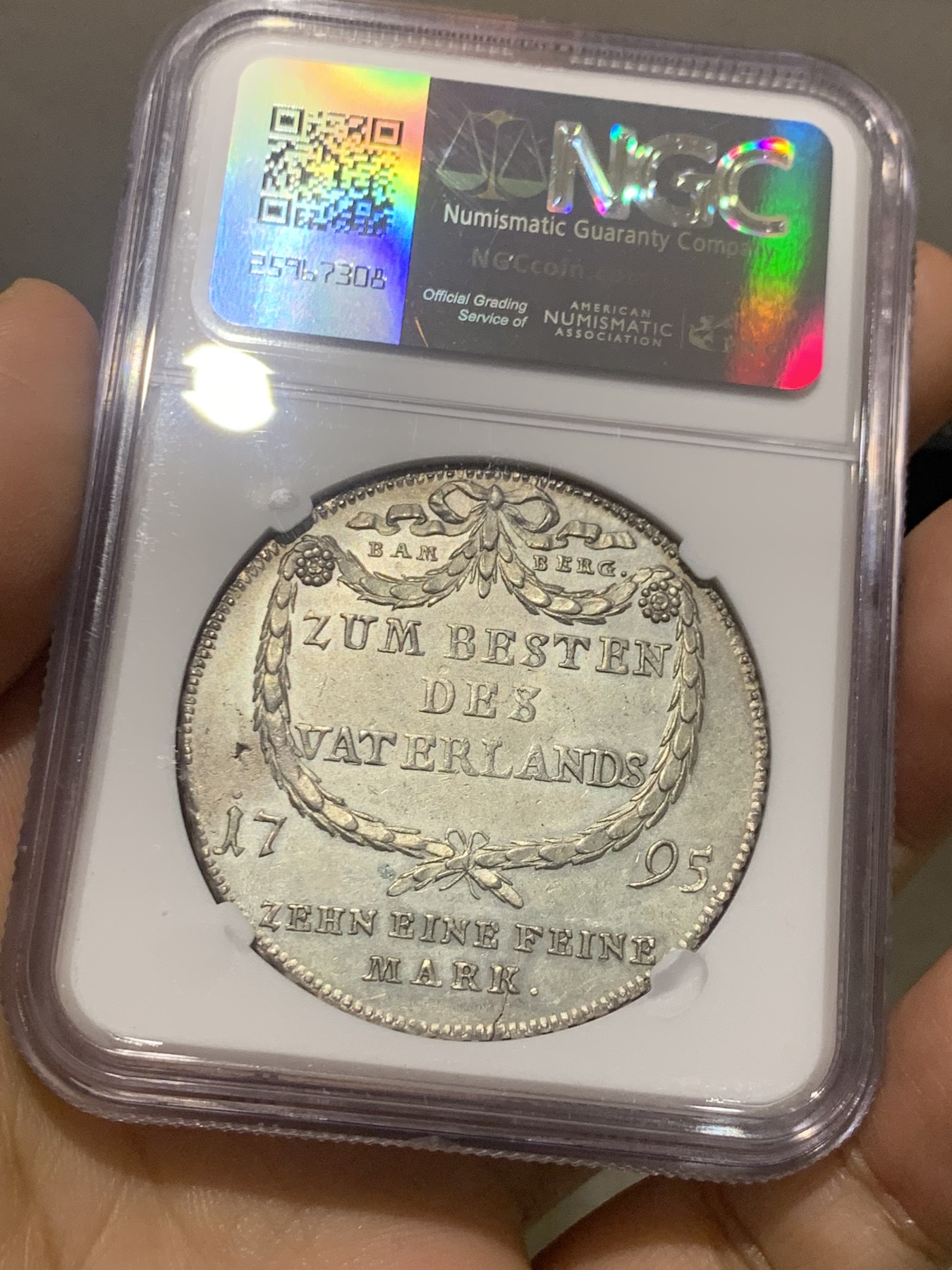 《竞宝斋》第218场-周日，周一 2场 (全场包邮) NGC MS62 德国 1795  班贝格主教区 1泰勒大银币 双面深打 底板光洁 少见品种 状态十分不易