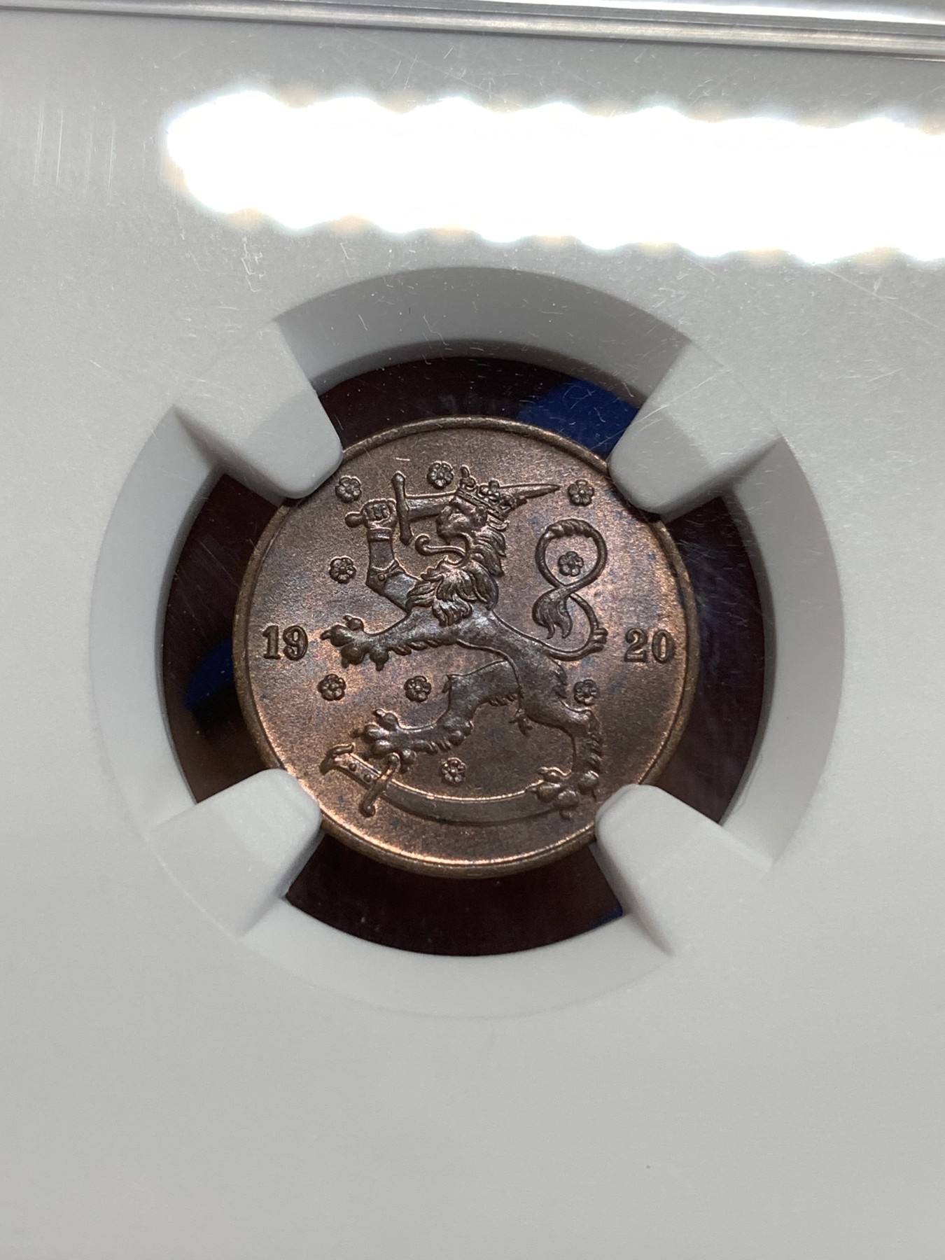 《竞宝斋》第218场-周日，周一 2场 (全场包邮) NGC-MS64BN 1920年芬兰5芬妮铜币，辅币好品难得，20年代的比内战时期的好品少多了，64分高分