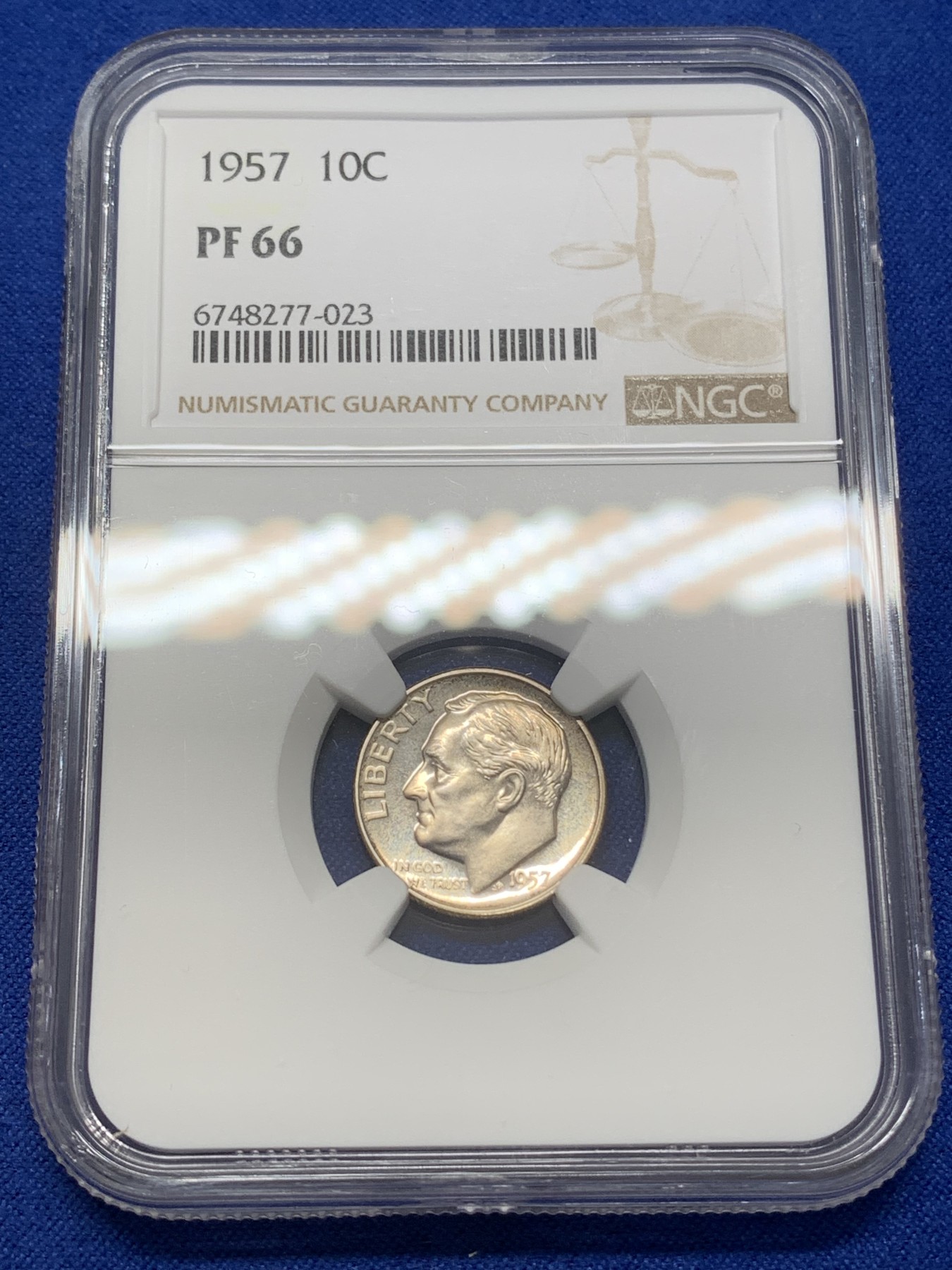 《竞宝斋》第218场-周日，周一 2场 (全场包邮) NGC-PF66 美国1957年罗斯福10美分精制银币，少见年份，比60年代的少多了，66分高分。