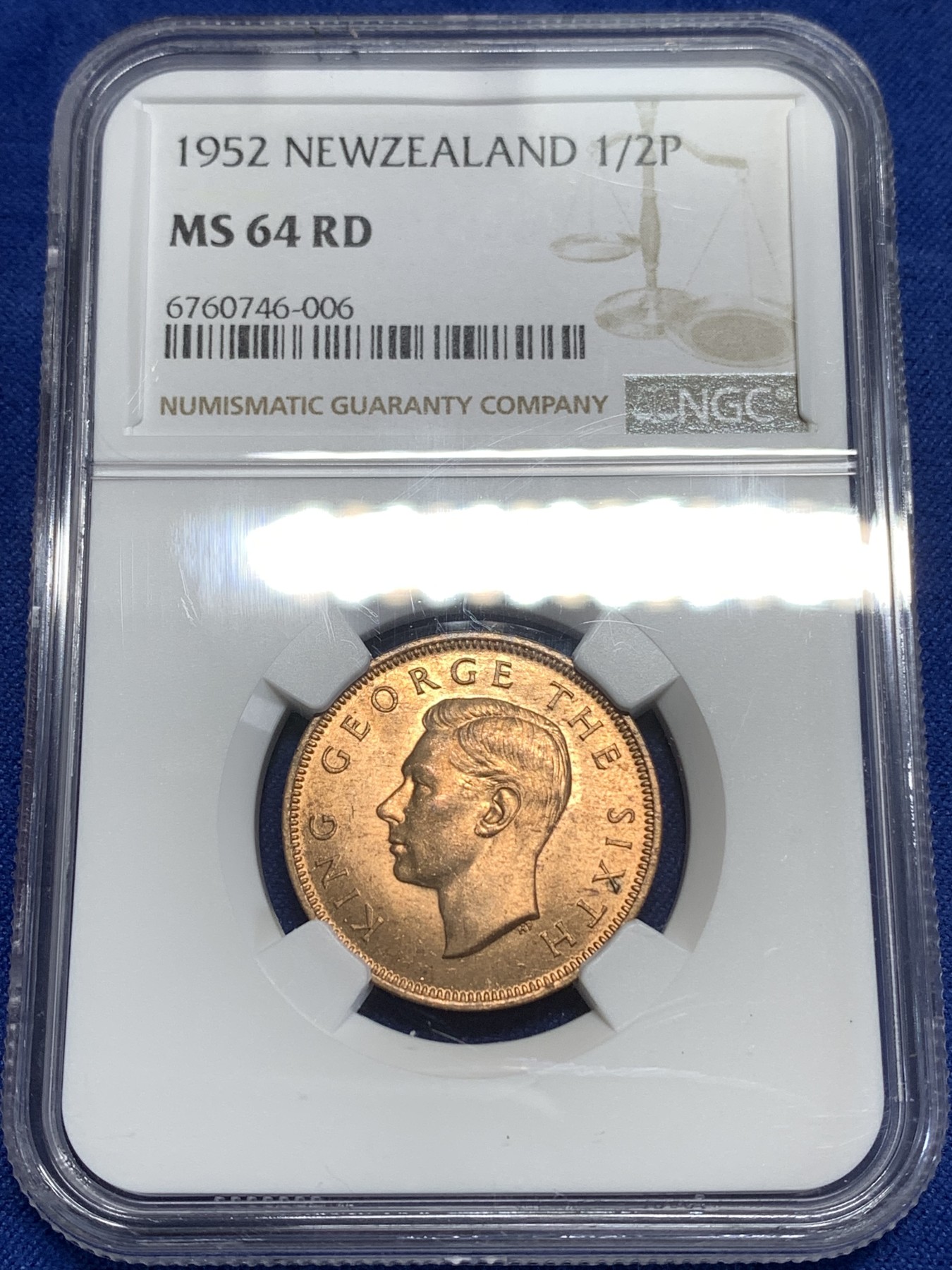 《竞宝斋》第218场-周日，周一 2场 (全场包邮) NGC MS64RD 新西兰1952年乔治六世1/2便士铜币