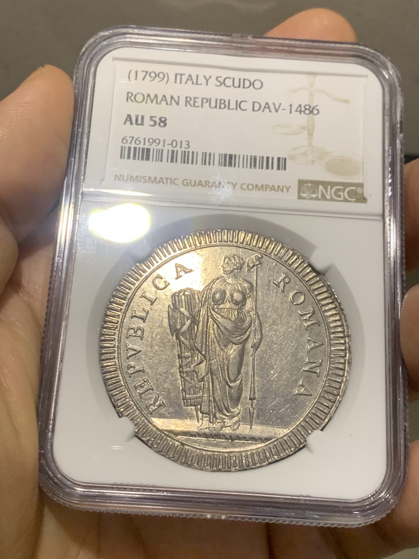 《竞宝斋》第218场-周日，周一 2场 (全场包邮) NGC AU58 意大利罗马共和国 1799年1scudo大银币，存在极短的政权，只发行了一年