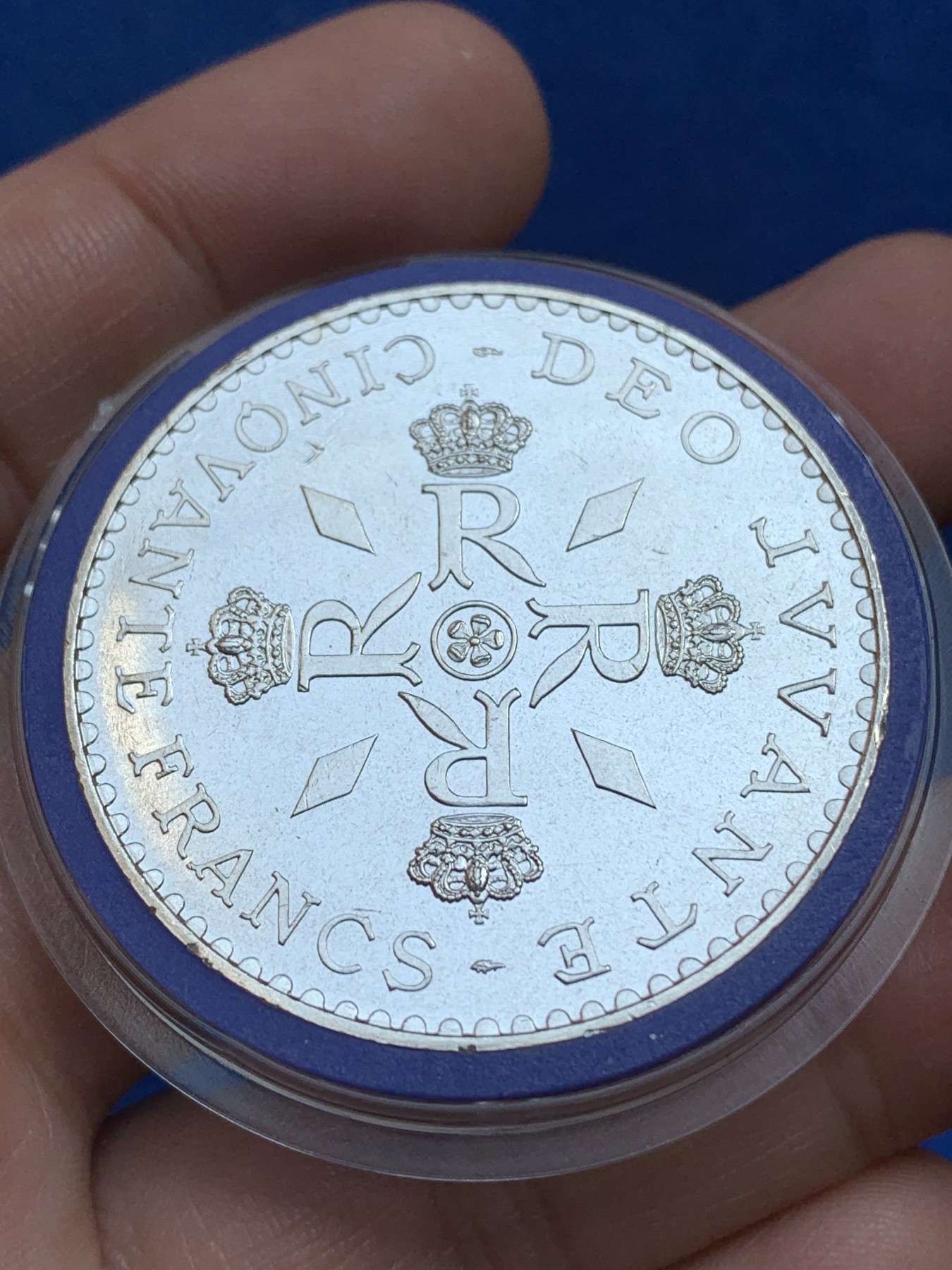 《竞宝斋》第218场-周日，周一 2场 (全场包邮) 摩纳哥1974年13任亲王兰尼埃三世50法郎大银币，900银，直径41mm，重量30g，原光可送评好品相