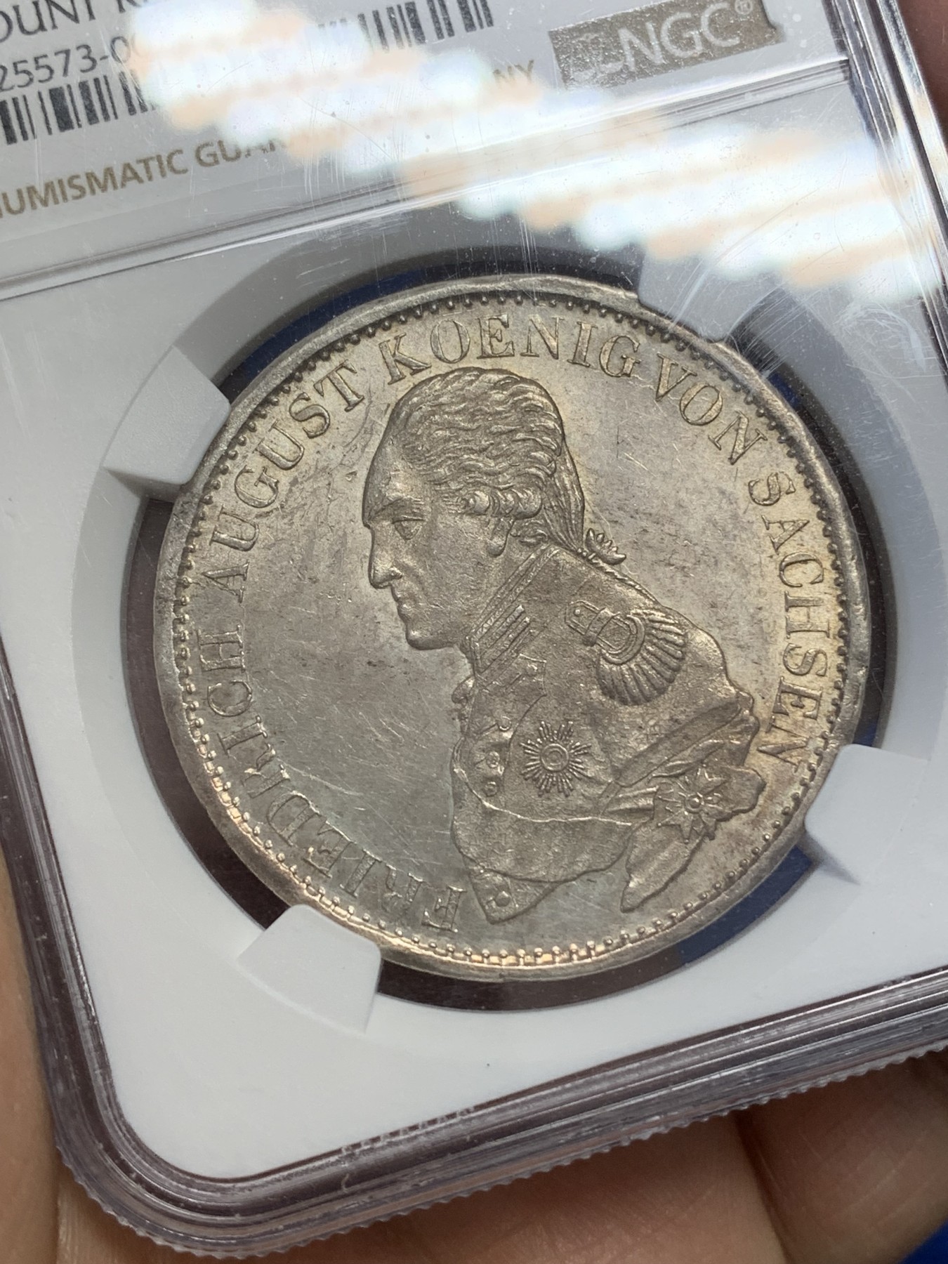 《竞宝斋》第218场-周日，周一 2场 (全场包邮) NGC-UNCD 德国 1821年 萨克森 1泰勒大银币,少见品种,淡黄油包浆,顶部取环痕迹几乎看不出,币面划痕少