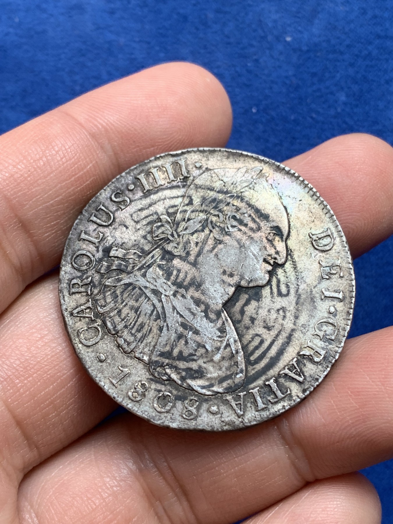 《竞宝斋》第218场-周日，周一 2场 (全场包邮) 秘鲁 1808 卡四 双柱大银币 双面深打 带墨印 背面有小戳 细节见图