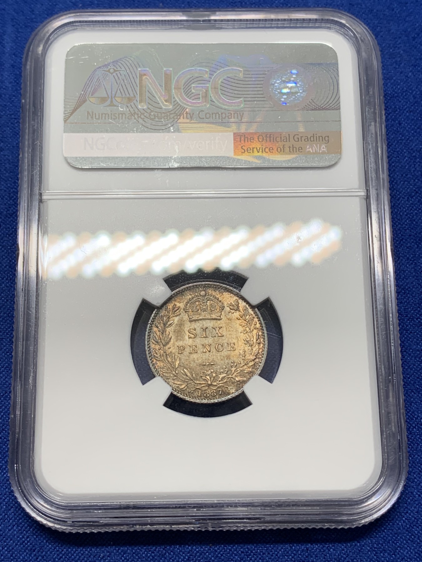 《竞宝斋》第218场-周日，周一 2场 (全场包邮) NGC-MS63 英国1887年维多利亚高冠6便士银币 数字面值版