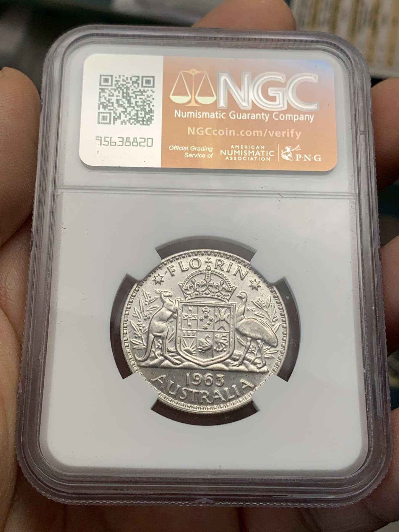 《竞宝斋》第218场-周日，周一 2场 (全场包邮) NGC MS64 澳大利亚 1963年 伊丽莎白女王青年头像2先令银币