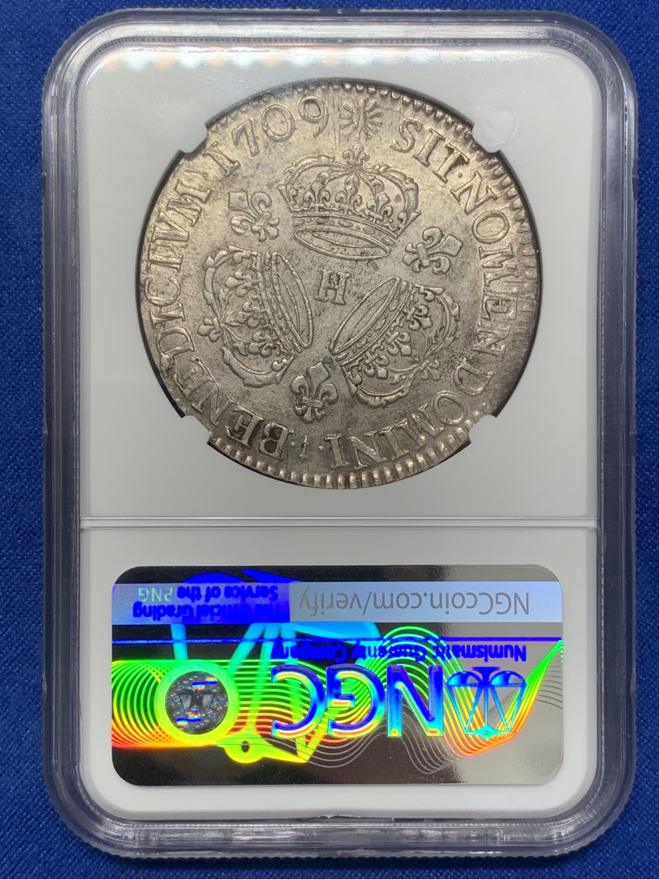 《竞宝斋》第218场-周日，周一 2场 (全场包邮) NGC UNCD 法国1709年路易十四埃居大银H拉罗切利铸币厂，很少出现的厂名。币身压印清晰流畅，银光闪现，几乎无减重痕迹。