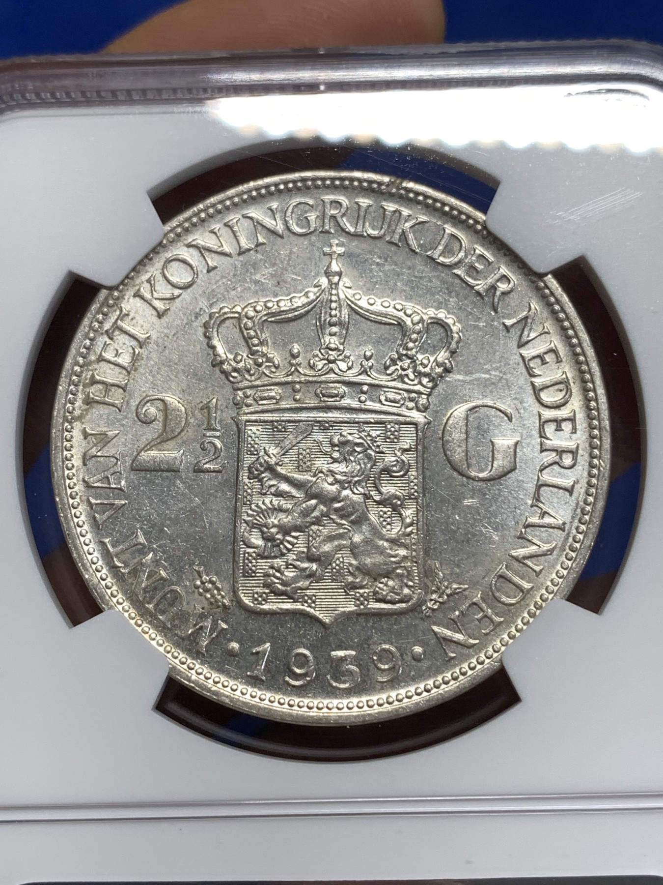 《竞宝斋》第218场-周日，周一 2场 (全场包邮) NGC MS61 荷兰1939年女王威廉米娜2.5盾大银币