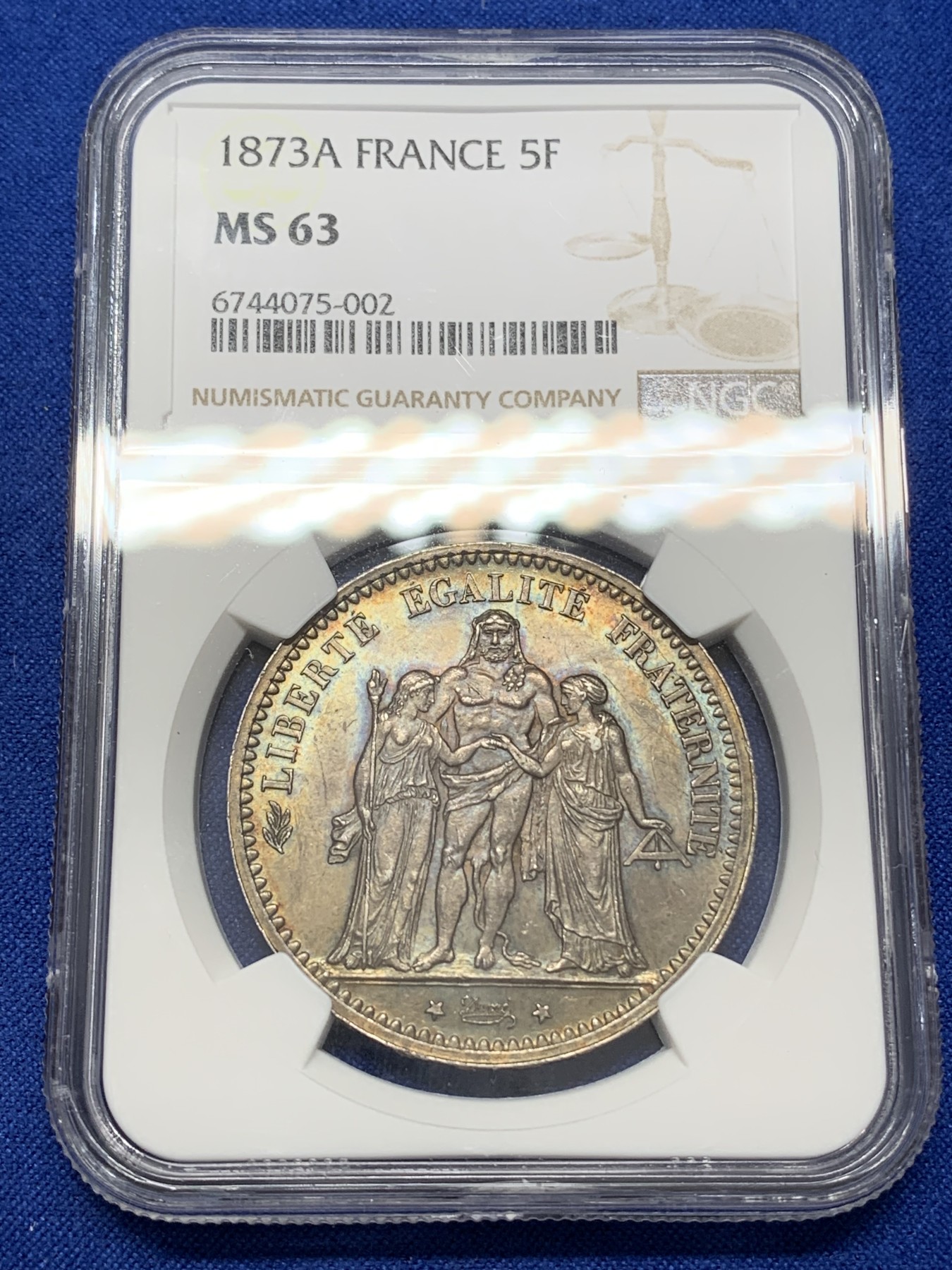 《竞宝斋》第218场-周日，周一 2场 (全场包邮) NGC MS63 1873年法国大力神5法郎银币 超级漂亮的五彩老包浆 各种色调的极致诱惑