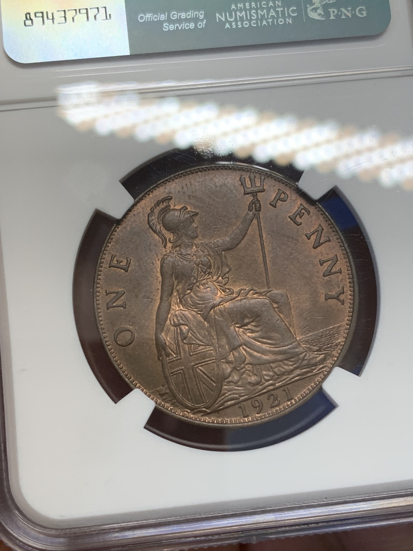 《竞宝斋》第218场-周日，周一 2场 (全场包邮) NGC MS63RB 1921年 英国乔治五世便士 乔五和布列塔尼的组合 底板丝滑 铜光饱满