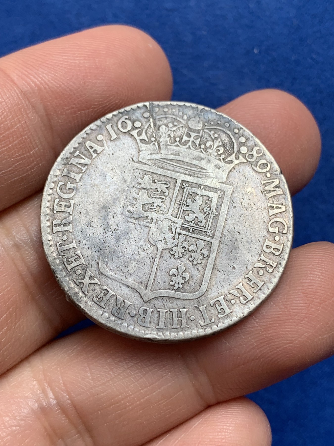 《竞宝斋》第218场-周日，周一 2场 (全场包邮) 英国 1689年 威廉三世和玛丽大婚纪念 半克朗银币 热门品种 英国光荣革命时期 细节见图