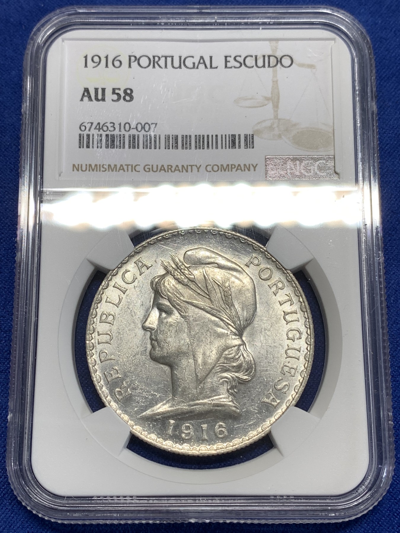 《竞宝斋》第218场-周日，周一 2场 (全场包邮) NGC-AU58 葡萄牙1916年女神头像1埃斯库多大银币