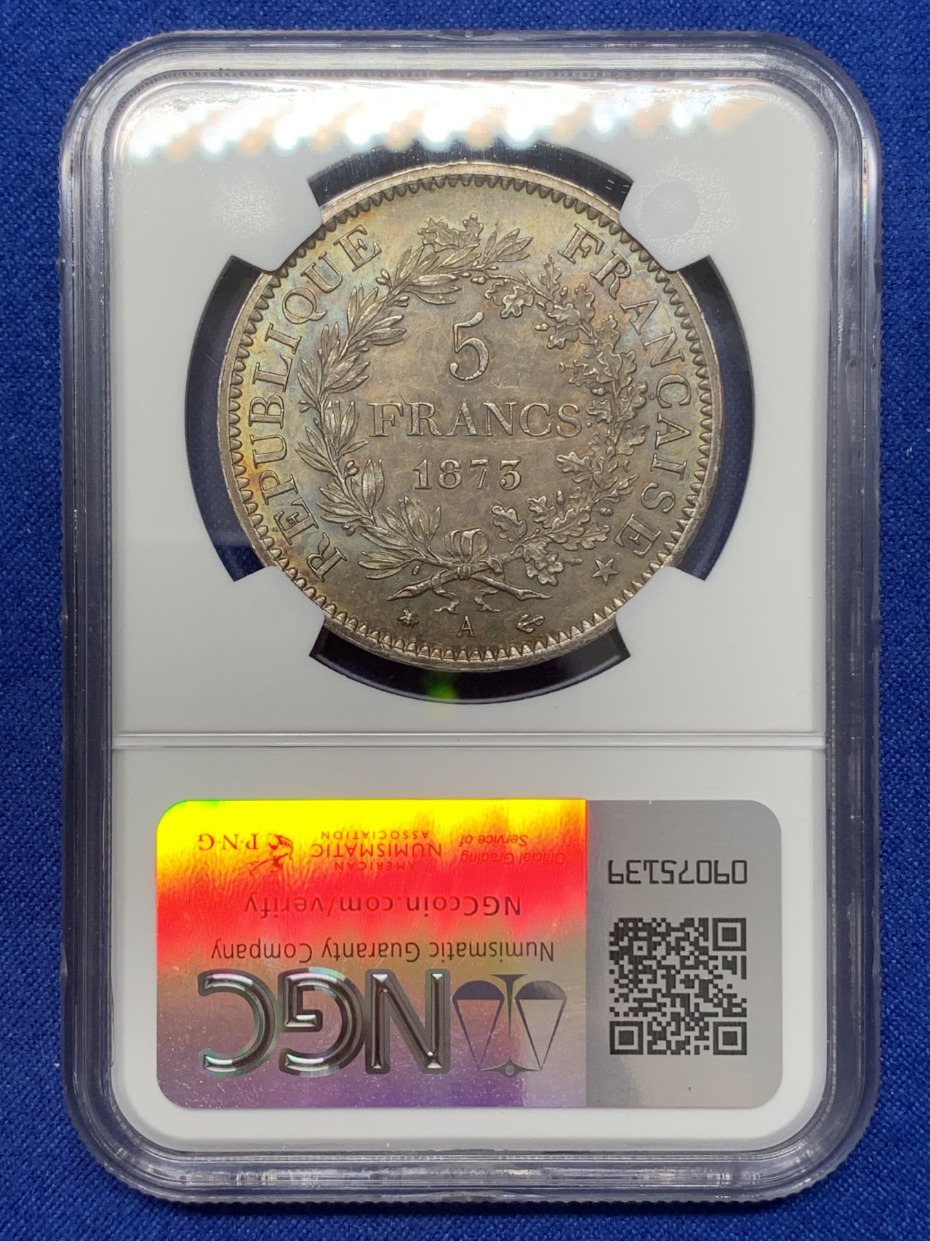 《竞宝斋》第218场-周日，周一 2场 (全场包邮) NGC MS63 1873年法国大力神5法郎银币 超级漂亮的五彩老包浆 各种色调的极致诱惑