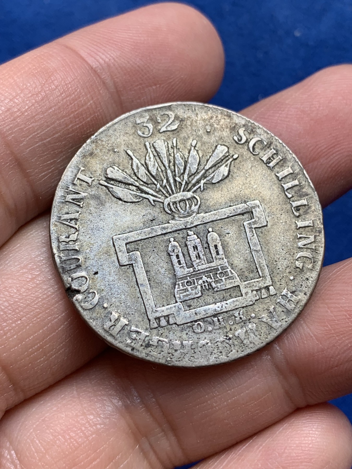 《竞宝斋》第218场-周日，周一 2场 (全场包邮) 德国1796年汉堡自由市32先令银币 弗朗茨二世皇帝 当时汉堡厂工艺较差，图案完整不容易 细节见图