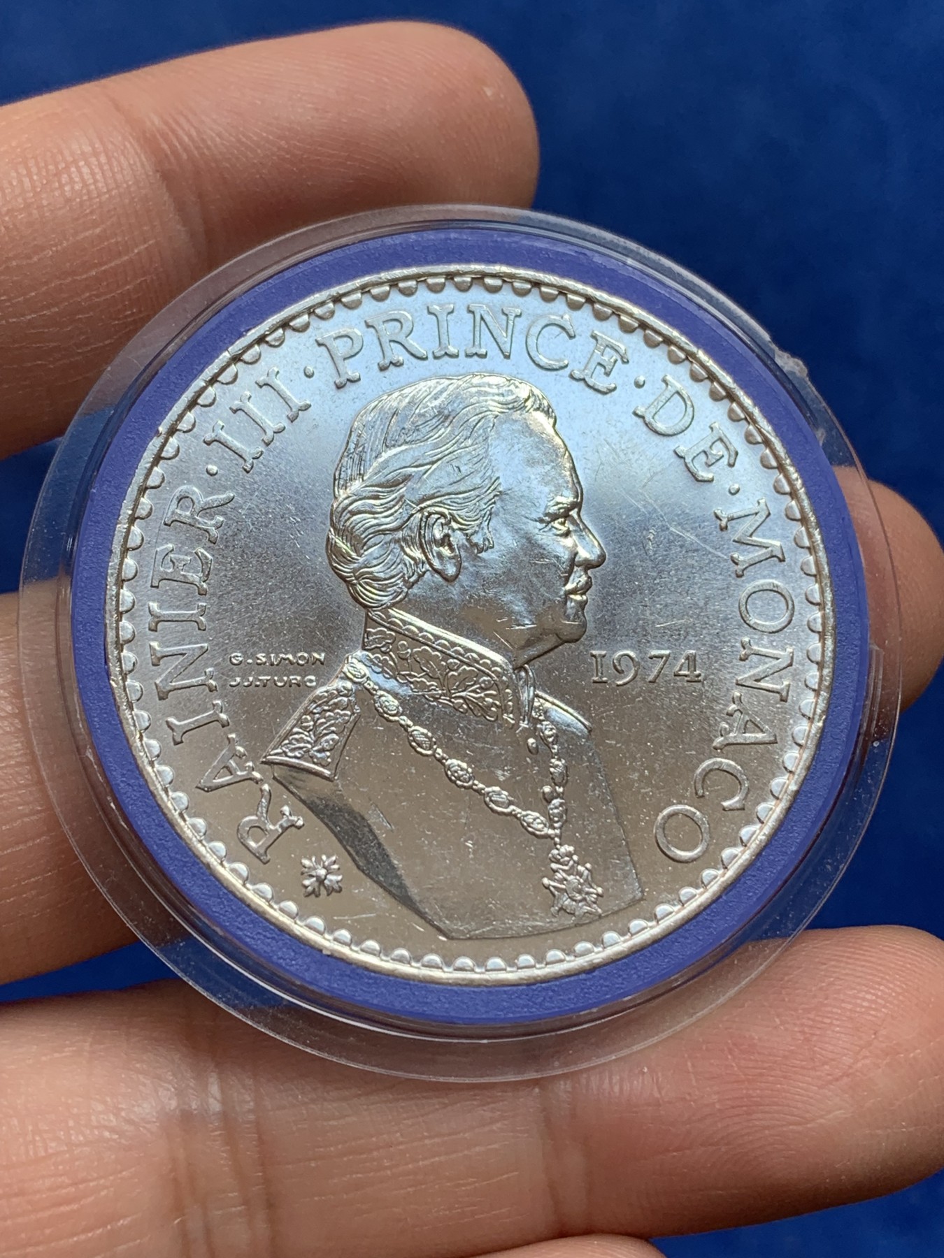 《竞宝斋》第218场-周日，周一 2场 (全场包邮) 摩纳哥1974年13任亲王兰尼埃三世50法郎大银币，900银，直径41mm，重量30g，原光可送评好品相
