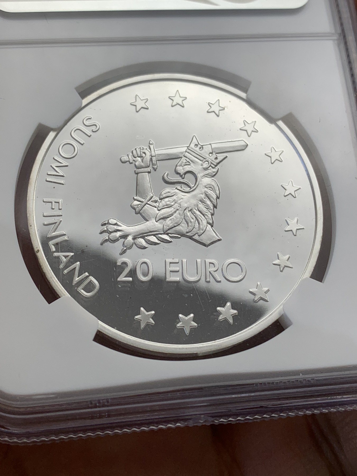 《竞宝斋》第218场-周日，周一 2场 (全场包邮) NGC PF69 芬兰1996奥拉维城堡纪念20欧精制银币