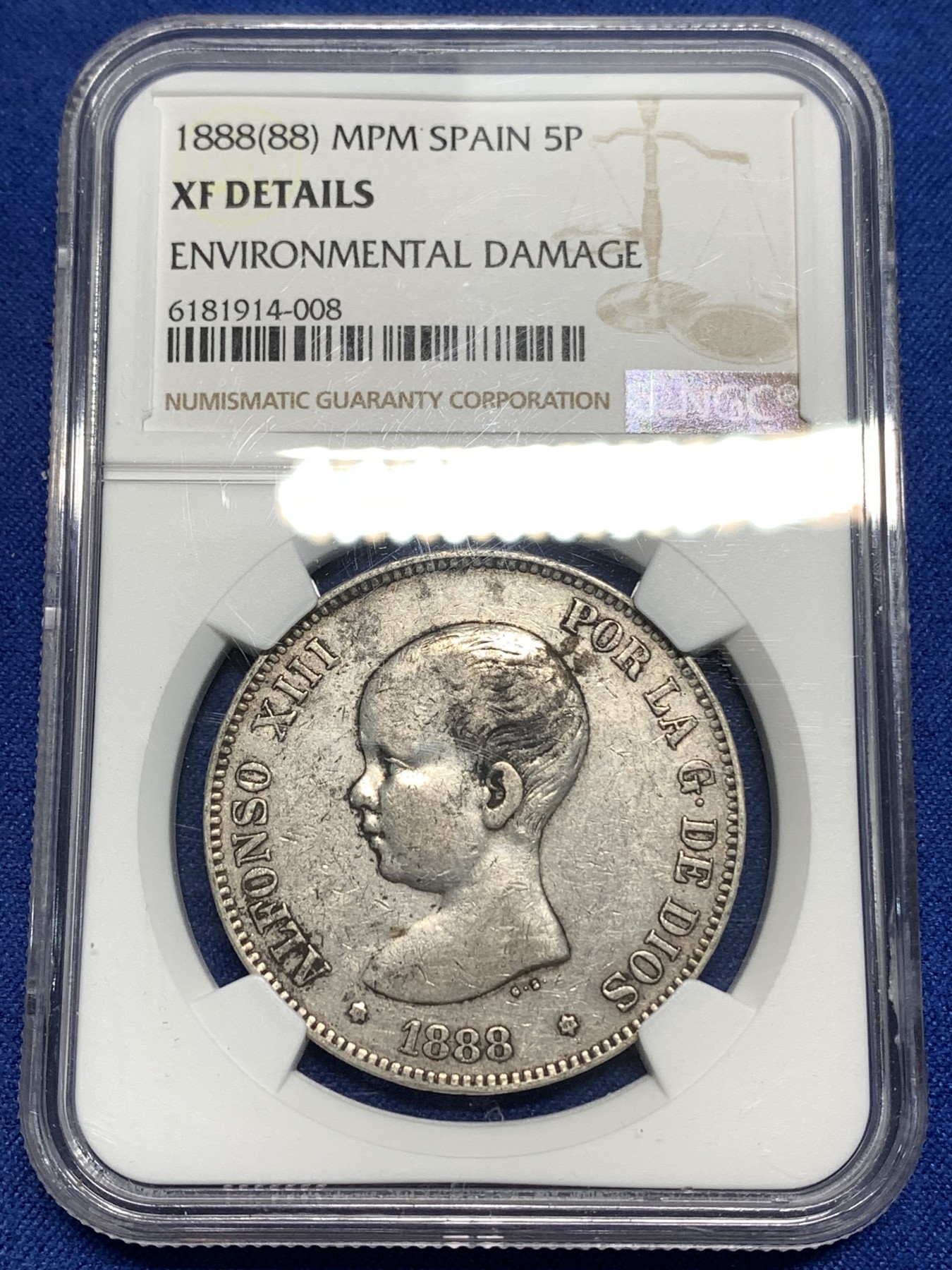 《竞宝斋》第218场-周日，周一 2场 (全场包邮) NGC-XFD 西班牙1888年 阿方索十三世 5比塞塔双柱大银币 吉祥年份
