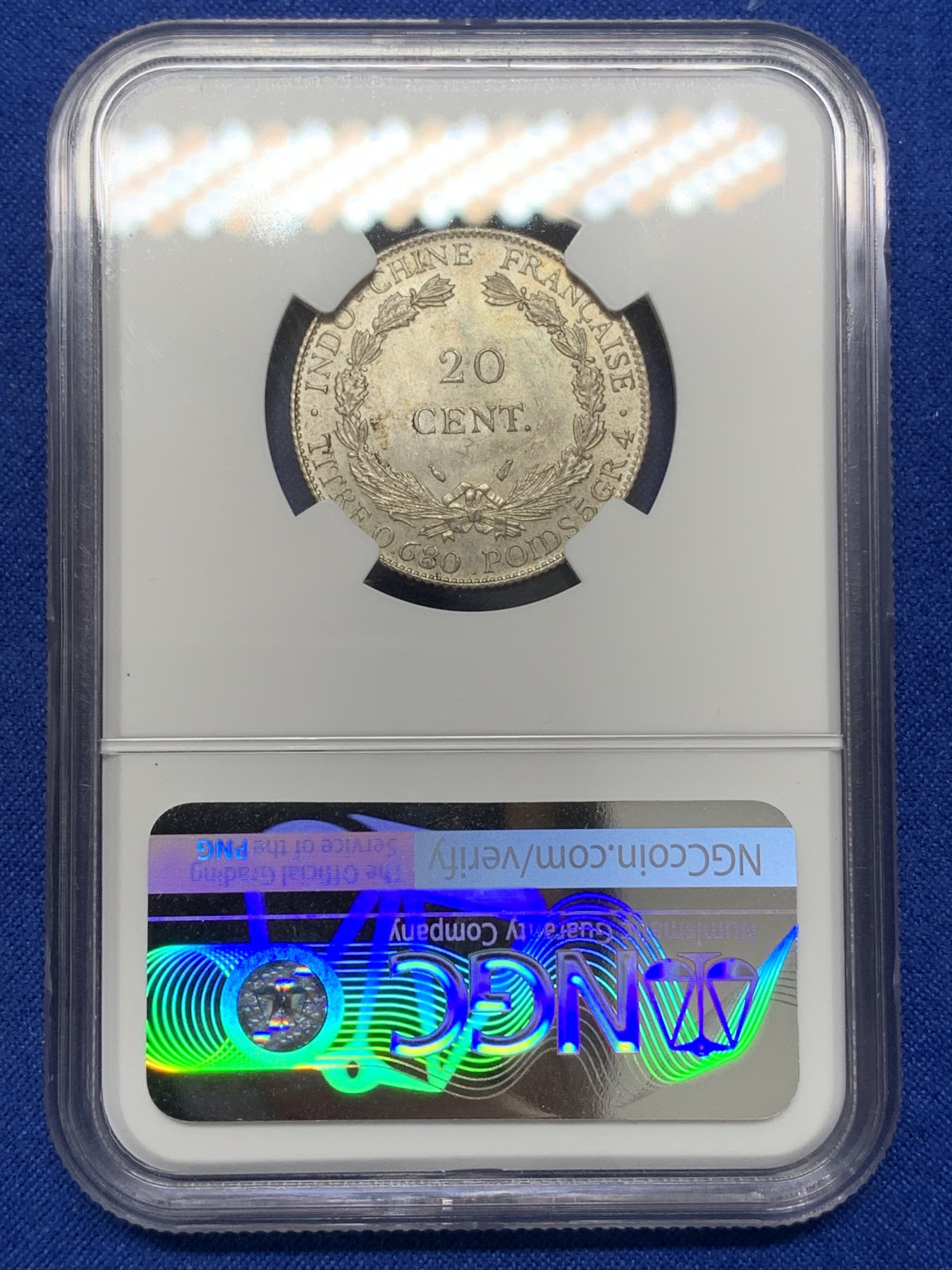《竞宝斋》第218场-周日，周一 2场 (全场包邮) NGC MS62 1937年法属印支小坐洋20分银币 淡金彩包浆 小巧精致