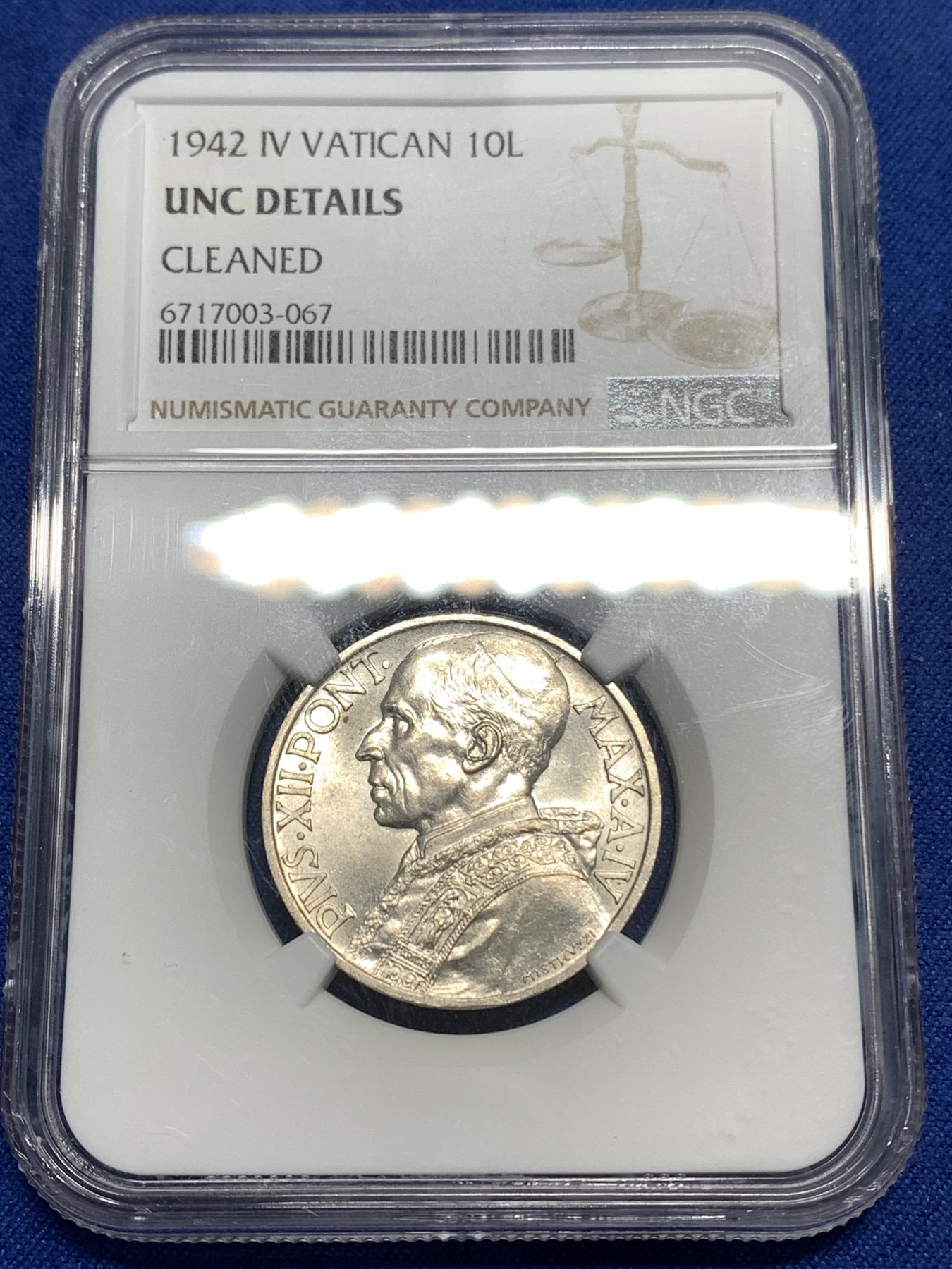 《竞宝斋》第218场-周日，周一 2场 (全场包邮) NGC-UNCD 梵蒂冈 1942年 圣母抱婴 10里拉 银币 稀少品种 发行量4000枚 可以重评