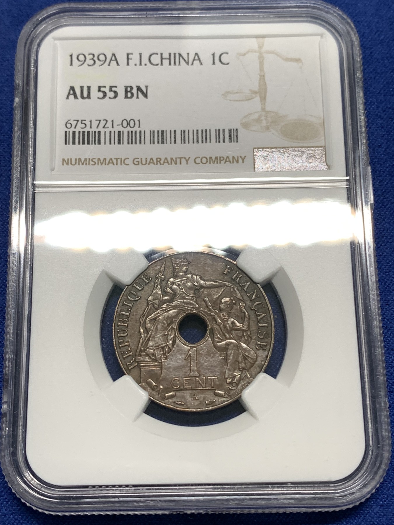 《竞宝斋》第218场-周日，周一 2场 (全场包邮) NGC AU55BN 1939年法国印支百分之一铜币