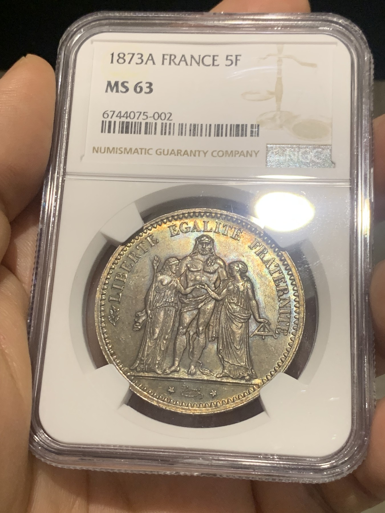 《竞宝斋》第218场-周日，周一 2场 (全场包邮) NGC MS63 1873年法国大力神5法郎银币 超级漂亮的五彩老包浆 各种色调的极致诱惑