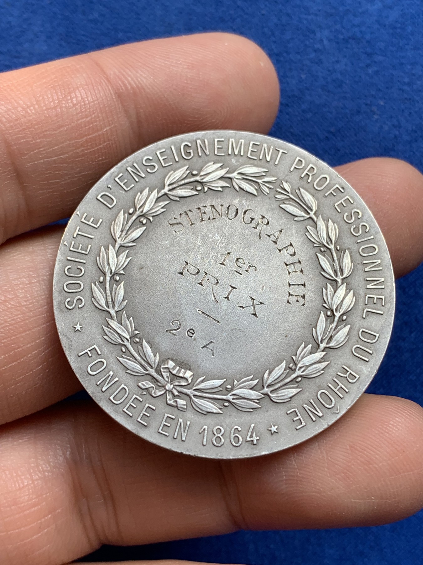 《竞宝斋》第218场-周日，周一 2场 (全场包邮) 两枚一组 法国天使银章（40.6mm 34.5g 丰饶角银标）+铜章（41mm 39.3g 丰饶角铜标），统计学纪念