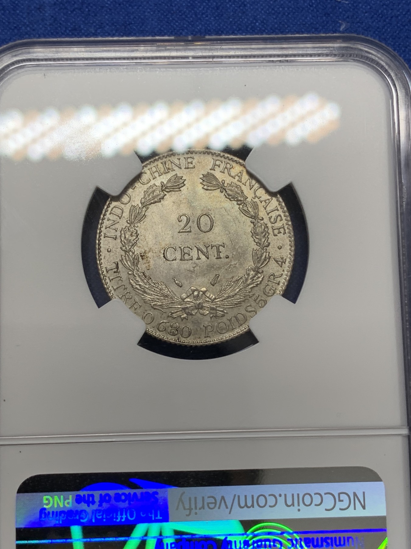 《竞宝斋》第218场-周日，周一 2场 (全场包邮) NGC MS62 1937年法属印支小坐洋20分银币 淡金彩包浆 小巧精致