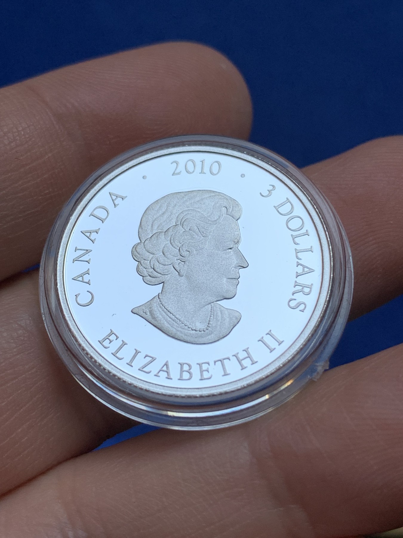 《竞宝斋》第218场-周日，周一 2场 (全场包邮) 原盒带证书proof加拿大双色镀金双鱼银币