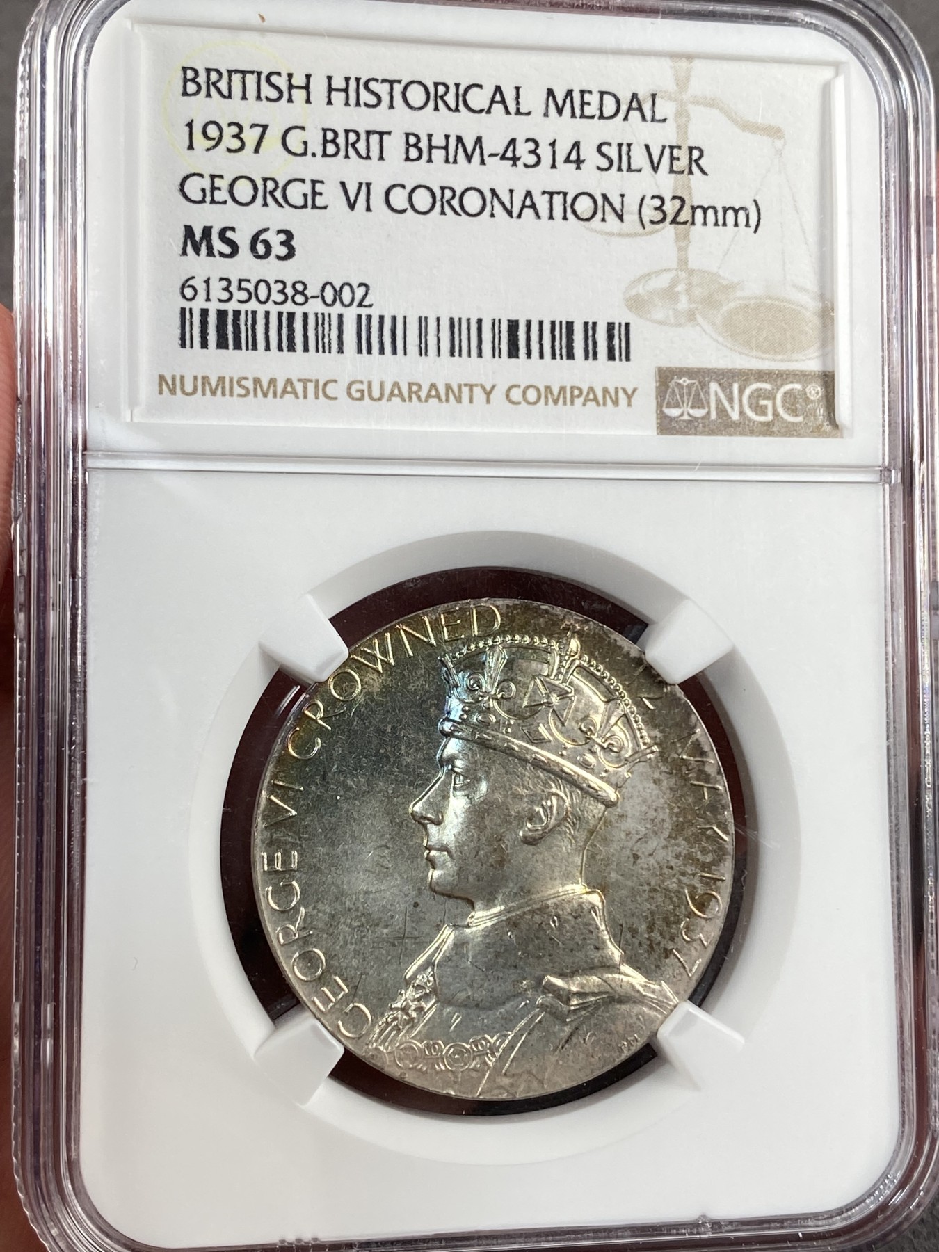 【北京钱博会拍卖周】万国钱币拍卖第020期 NGC MS63 1936年英国乔治六世加冕纪念银章 原盒幻蓝彩