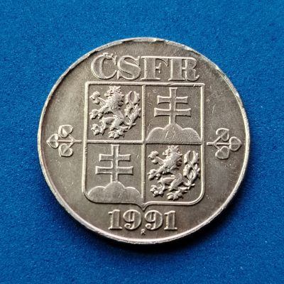 布加迪🐬～世界钱币🌾第 117 期 /  苏联及东欧各国币专场 - 捷克斯洛伐克 1991年 2克朗 双国徽版 较少
