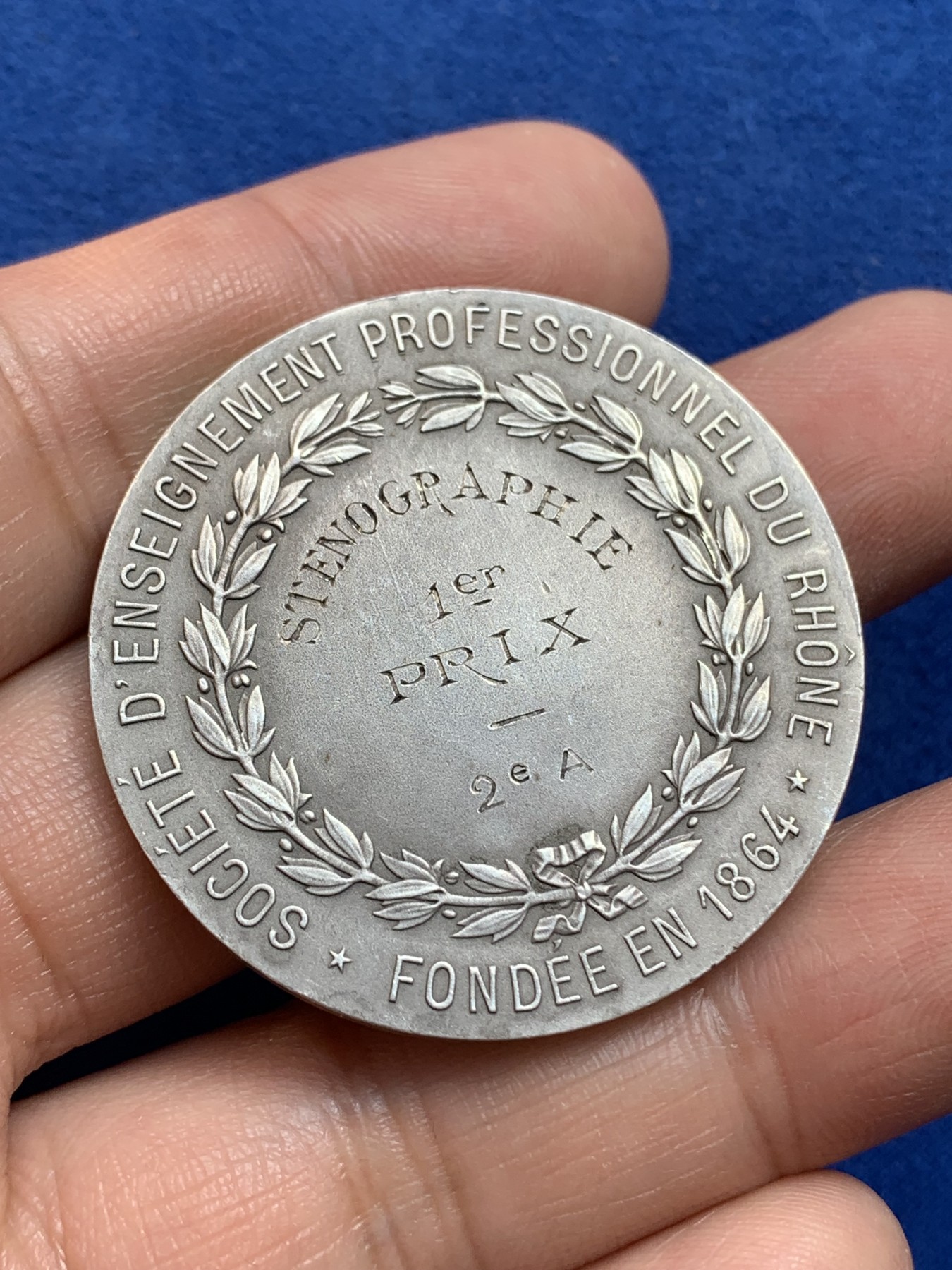 《竞宝斋》第218场-周日，周一 2场 (全场包邮) 两枚一组 法国天使银章（40.6mm 34.5g 丰饶角银标）+铜章（41mm 39.3g 丰饶角铜标），统计学纪念