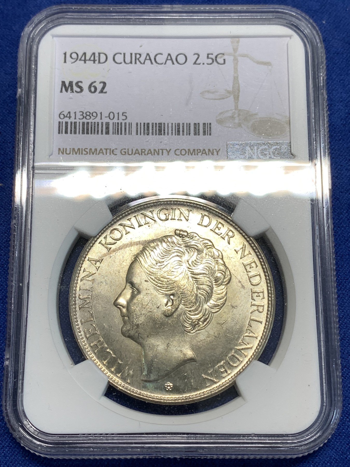 《竞宝斋》第219场-周日，周一 2场 (全场包邮) NGC MS62 荷属库拉索1944D女王威廉明娜2.5盾银币