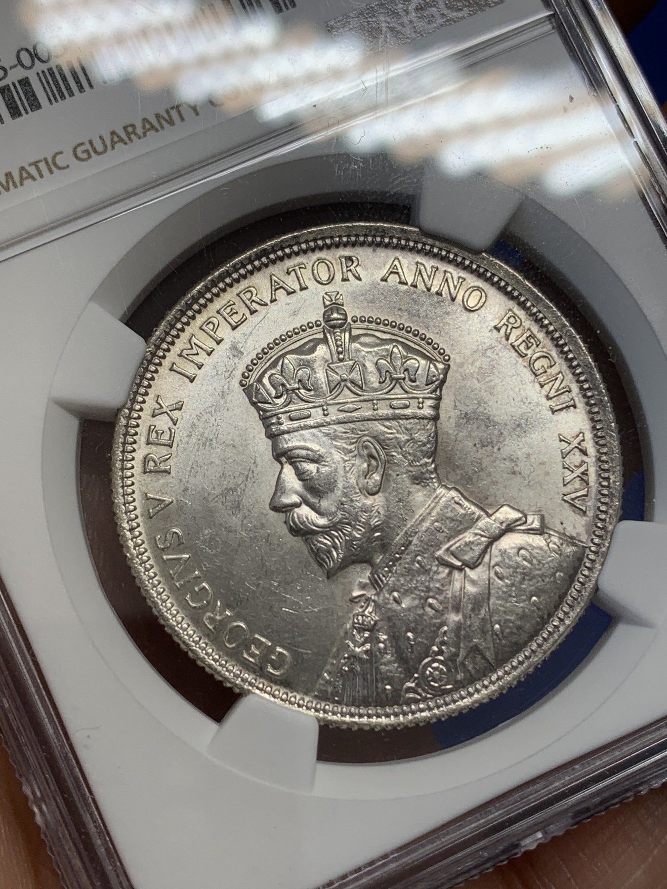 《竞宝斋》第219场-周日，周一 2场 (全场包邮) NGC-MS62 英属加拿大 1935年 乔治五世 划船 一元大银币 早期品种 好品难得