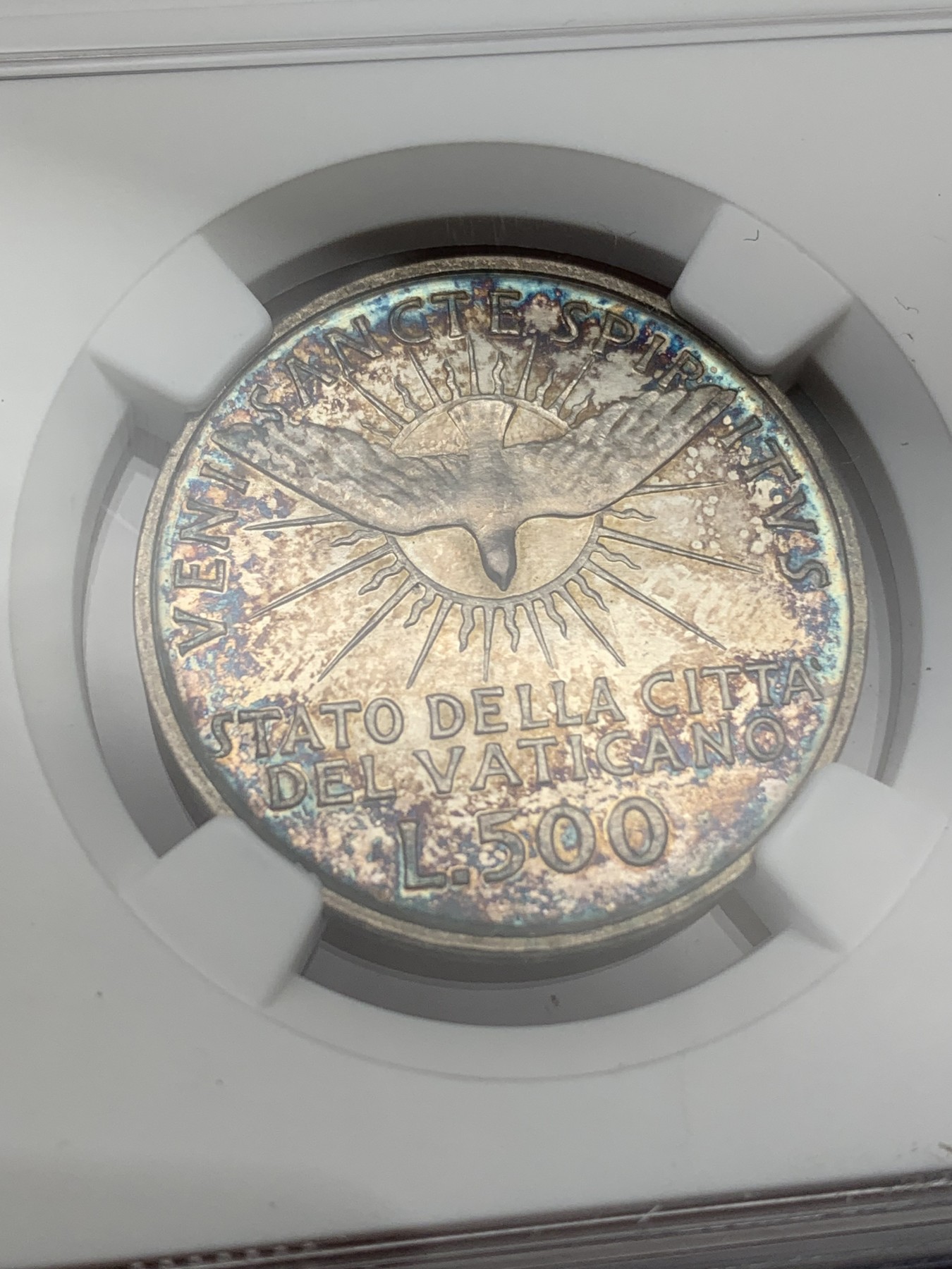 《竞宝斋》第219场-周日，周一 2场 (全场包邮) NGC-UNC 梵蒂冈1958年500里拉银币，双面五彩包浆