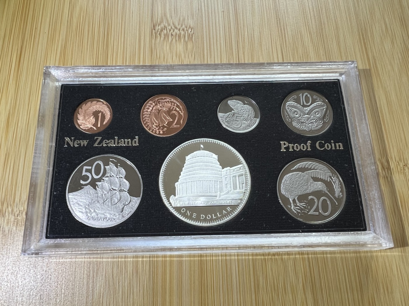 全场顺丰包邮 外国银币 纪念币 套币等  新西兰1978年精制套币 Proof Set 含1盎司 新西兰 国会大厦银币