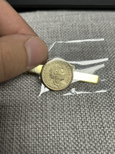 140放漏专场 - 澳大利亚2020年新版女王2刀硬币 新版头像 特别少见