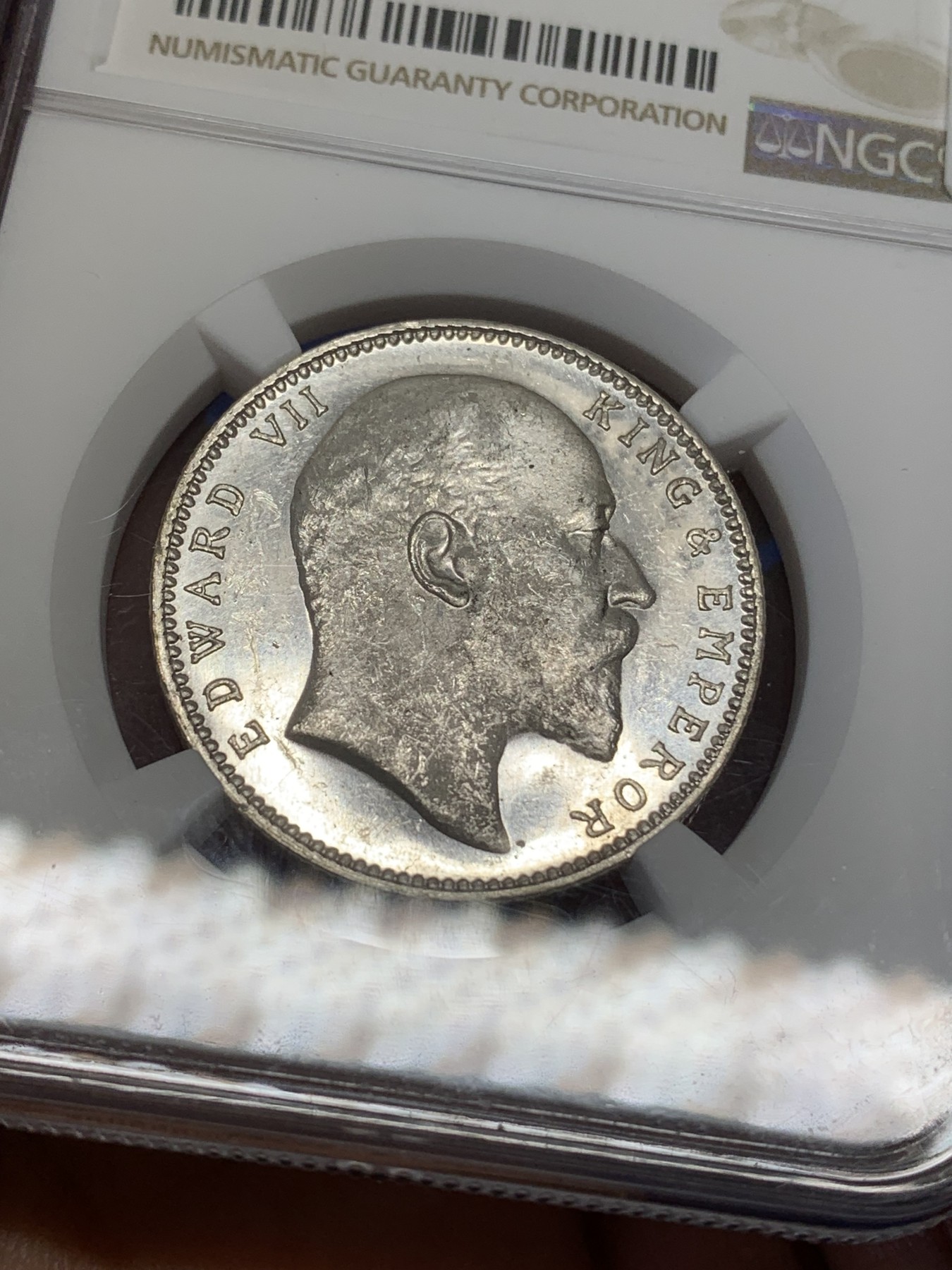 《竞宝斋》第219场-周日，周一 2场 (全场包邮) NGC-MS63 1903B英属印度爱德华七世卢比 原品车轮光