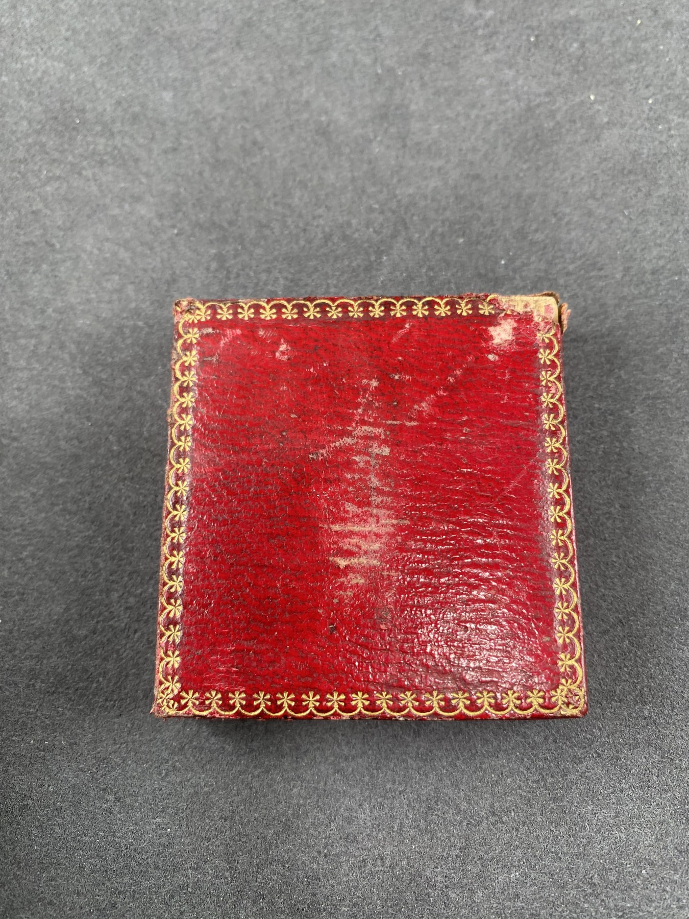 【北京钱博会拍卖周】万国钱币拍卖第020期 NGC MS61 19世纪末德国新教洗礼坚信礼纪念大银章 LOOS名誉出品 带原盒一并出售 40MM左右