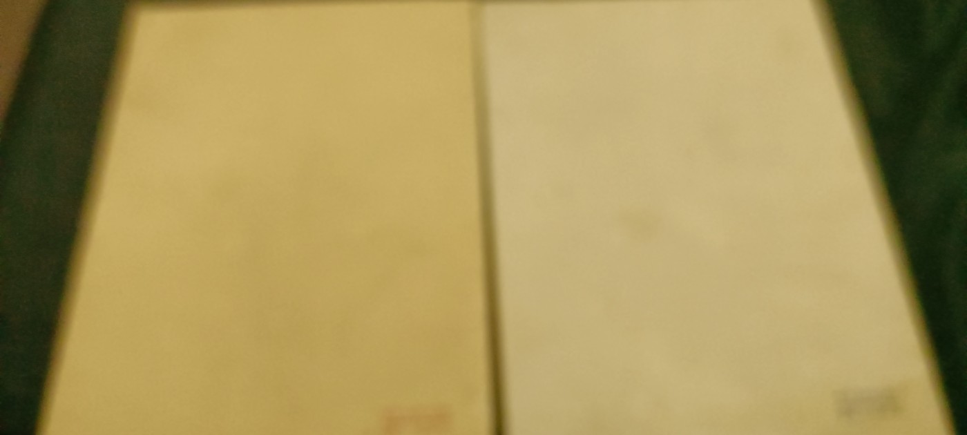 徽章文献拍卖，满百包邮，可以寄存！ 两本