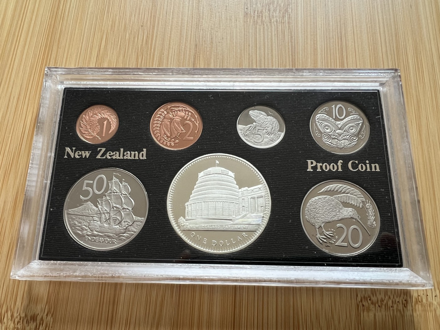 全场顺丰包邮 外国银币 纪念币 套币等  新西兰1978年精制套币 Proof Set 含1盎司 新西兰 国会大厦银币