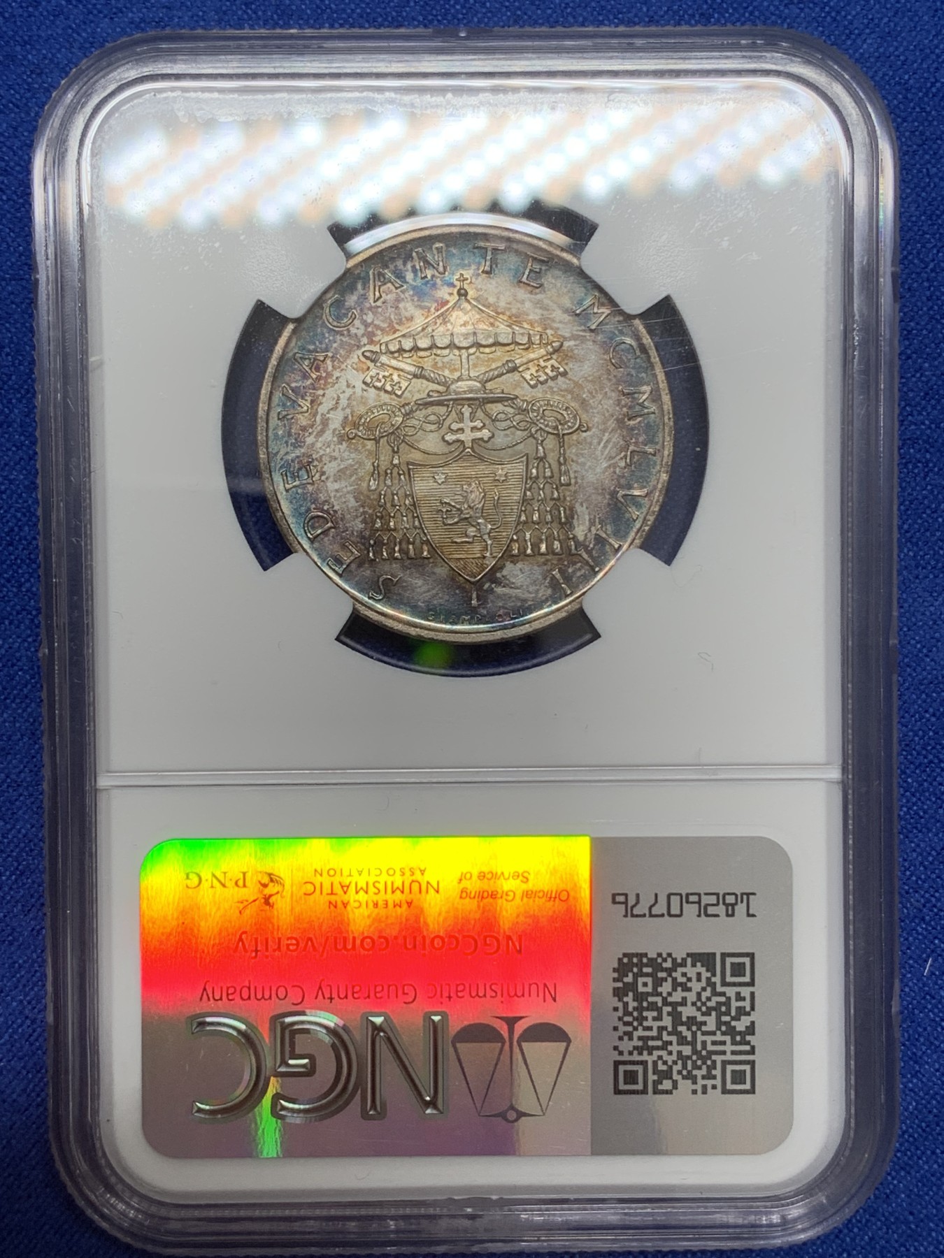 《竞宝斋》第219场-周日，周一 2场 (全场包邮) NGC-UNC 梵蒂冈1958年500里拉银币，双面五彩包浆